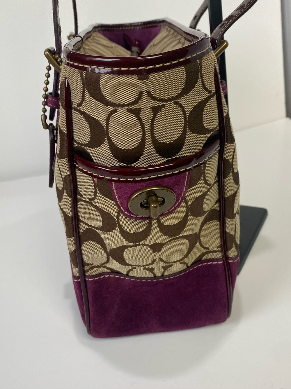 Coach Vintage Signature C Purple Suede Turnlock Tote - Picture 5 of 15
